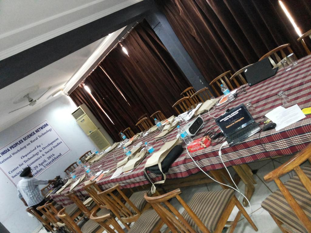 Hotel Saurab Dehradun Exterior photo